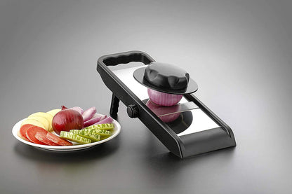 Adjustable Slicer with Variable Thickness Knob