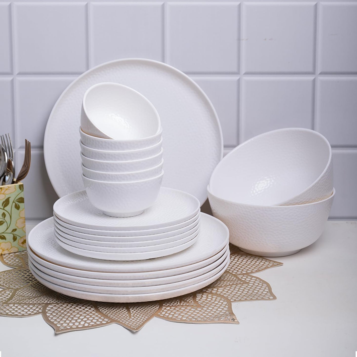 White 20 pcs Melamine Dinner Set
