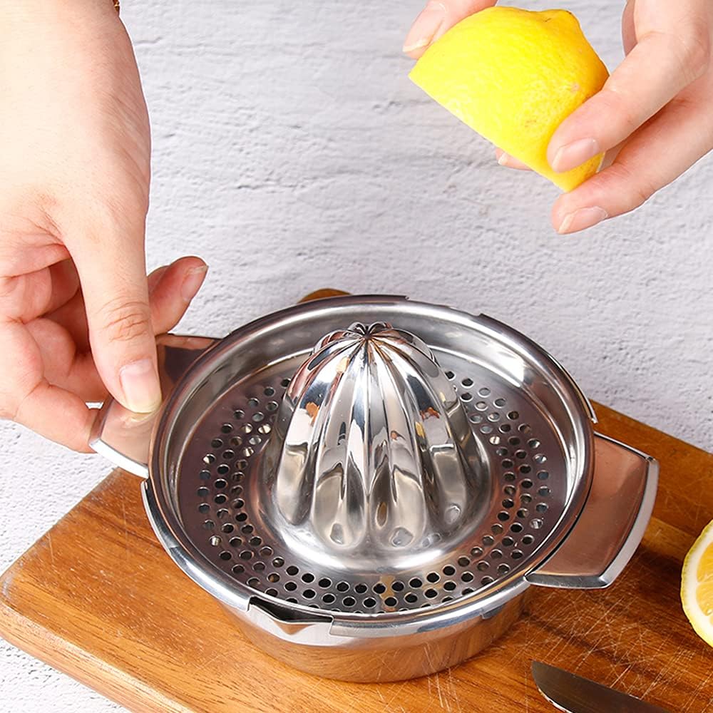 Hand Fruit Press Juicer with Built-in Strainer