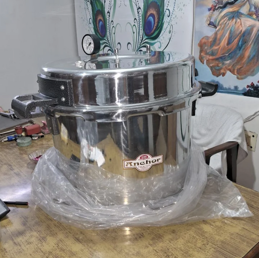 Commercial  Heavy Duty Aluminium Outer Lid Pressure Cooker (All Sizes)